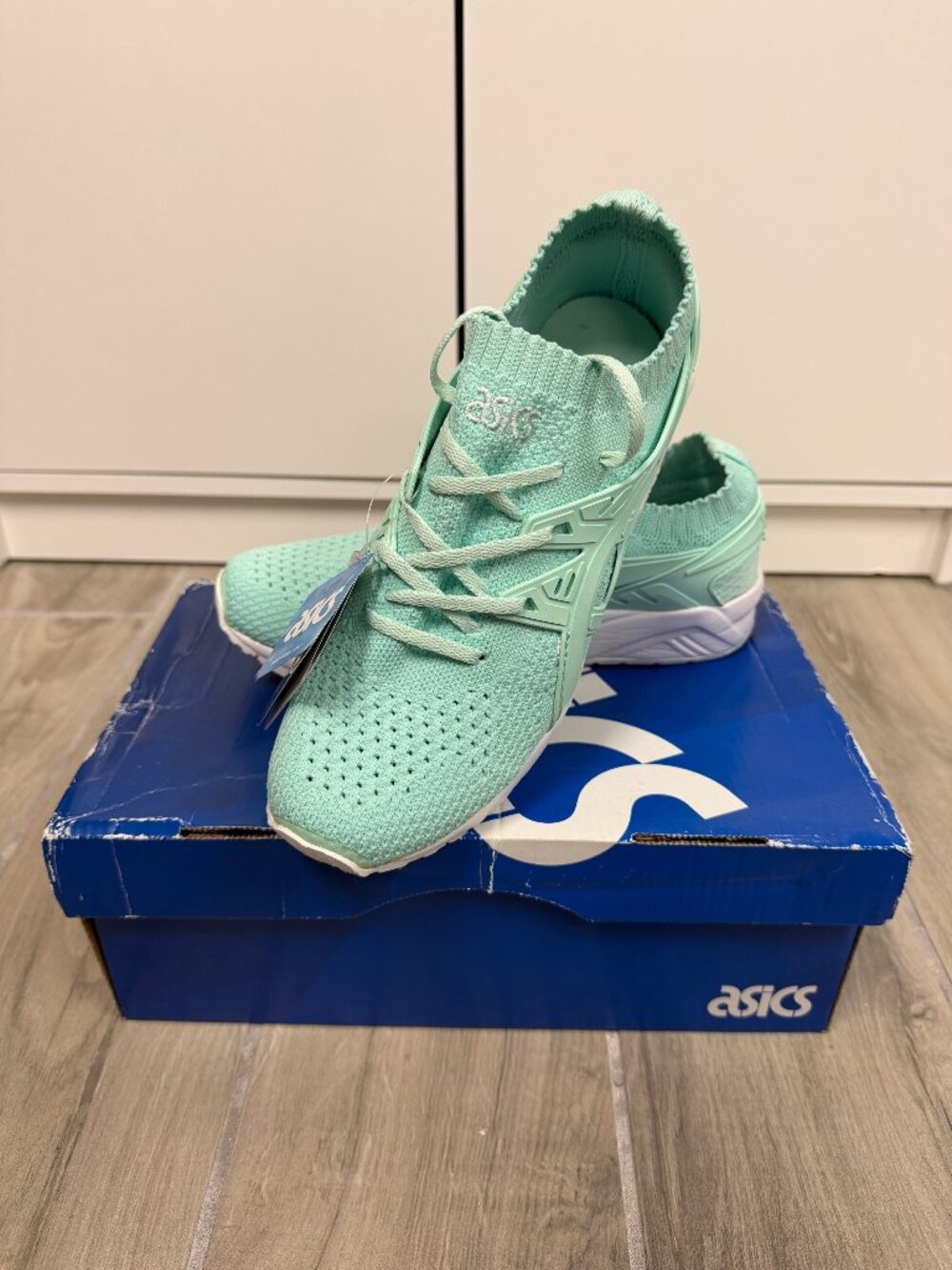 Asics NWT Flyknit Light Aqua Sneakers, Size 7